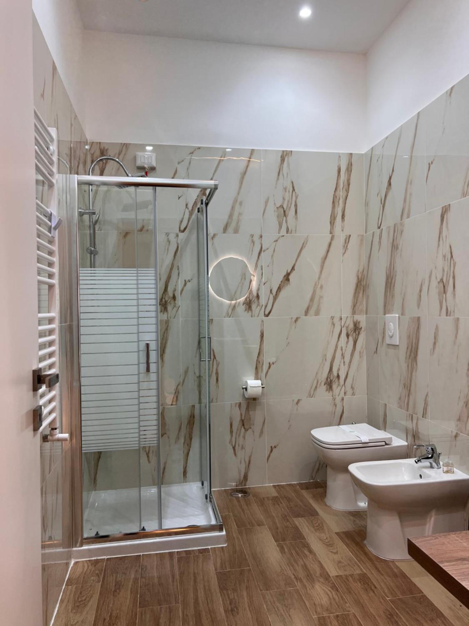 Astorya E' Napoli Hotel Luaran gambar