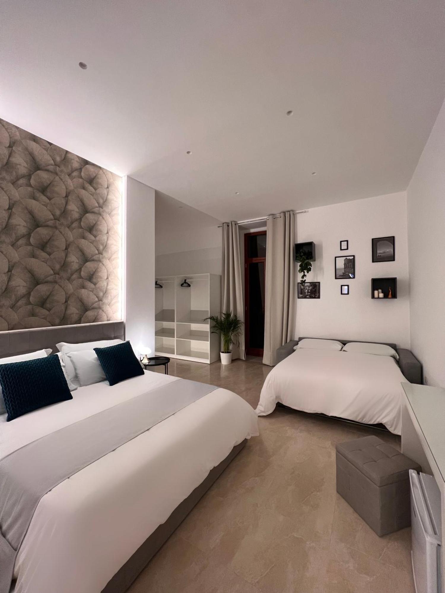 Astorya E' Napoli Hotel Luaran gambar